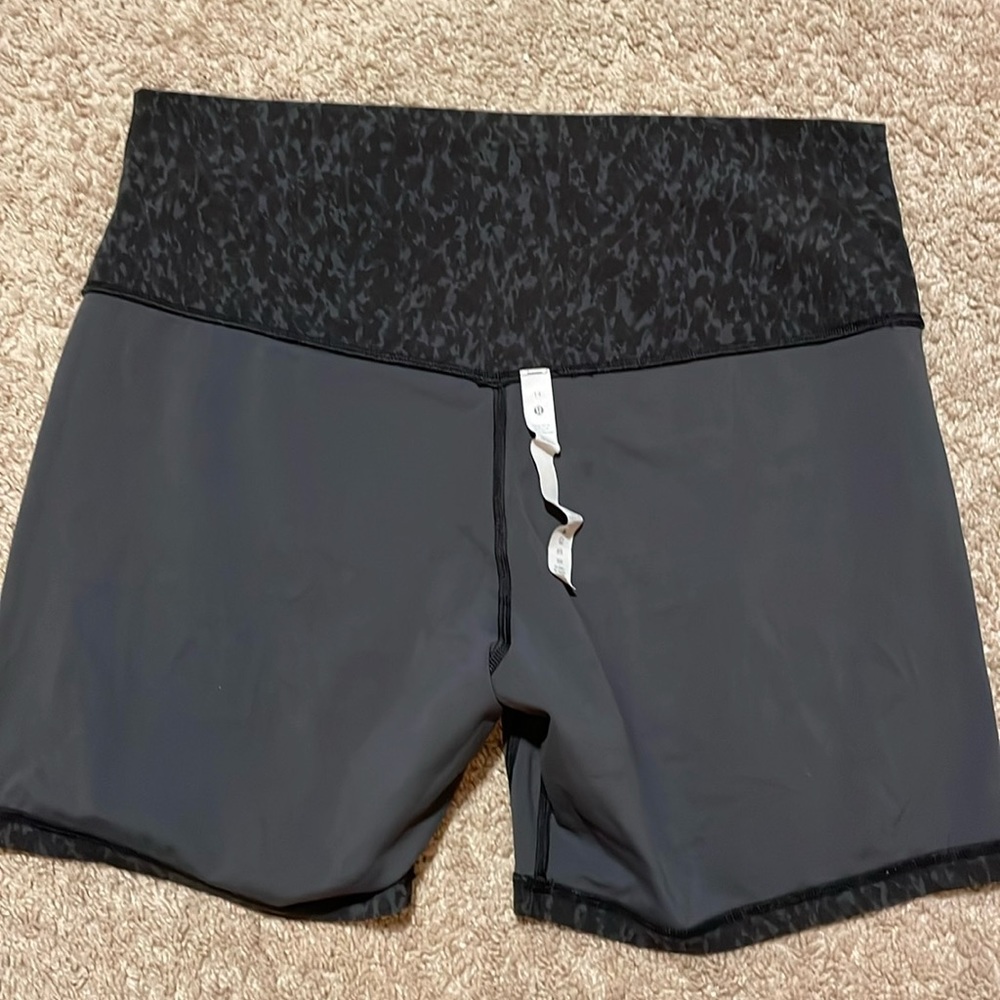 Lululemon high rise biker shorts
